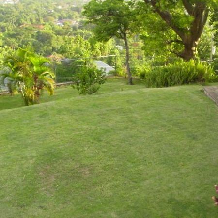 Hill Top Kingston Jamaica Esterno foto