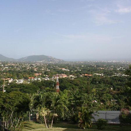 Hill Top Kingston Jamaica Esterno foto